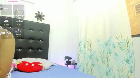 Snapshot of sarah_lowee chatting on 25, 9, 2025 sarah_lowee online show from 25, 9, 2025