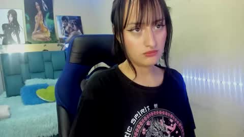 Sarah Ramirez online show from 3, 2, 2025