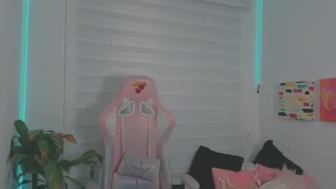 Sarah Ramirez online show from 18, 9, 2025