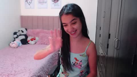 Sarah online show from 28, 12, 2024