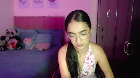 Sarah online show from 26, 2, 2025