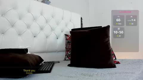 Snapshot of sarah_temptation chatting on 22, 12, 2025 sarah_temptation online show from 22, 12, 2025