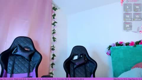 Sarah  Zack online show from 17, 12, 2025