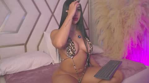 Snapshot of sarahgrey18 chatting on 27, 3, 2026 Sarah online show from 27, 3, 2026