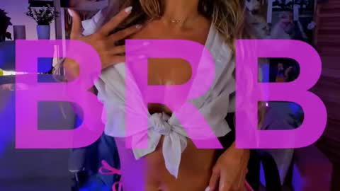 Divine Sarah NONUDE model online show from 18, 12, 2025