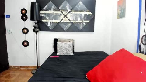  SARAHJEY     online show from 30, 9, 2025