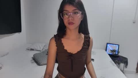 Sarah  online show from 10, 11, 2025