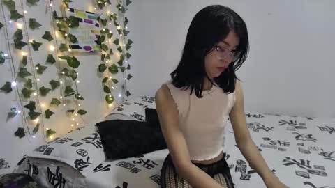 Snapshot of sarahsmitt chatting on 11, 1, 2026 Sarah online show from 11, 1, 2026