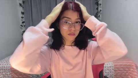 Snapshot of sarahsmitt chatting on 22, 3, 2026 Sarah online show from 22, 3, 2026