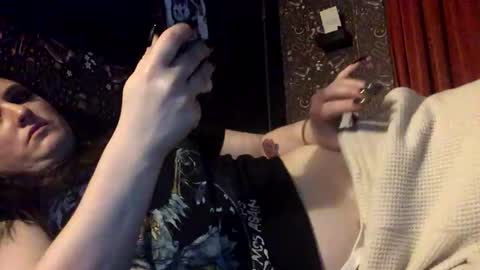 sarahsweetie17 online show from 17, 11, 2025