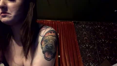 sarahsweetie17 online show from 19, 11, 2025