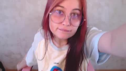 Snapshot of sarakinski chatting on 15, 7, 2026 Sara online show from 15, 7, 2026