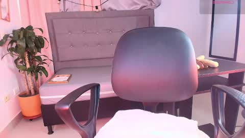 SARA online show from 10, 11, 2025