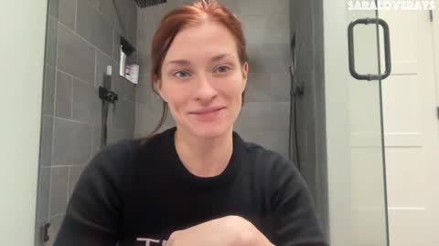 Snapshot of saraloverays chatting on 28, 12, 2024 Back from Vacay Follow for more here online show from 28, 12, 2024