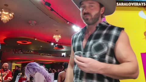 Snapshot of saraloverays chatting on 18, 1, 2025 Back from Vacay Follow for more here online show from 18, 1, 2025