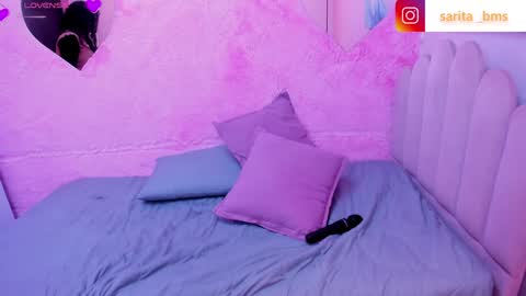 Snapshot of saramagiic chatting on 11, 1, 2025 online show from 11, 1, 2025