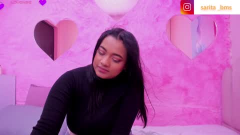 Snapshot of saramagiic chatting on 12, 1, 2025 online show from 12, 1, 2025