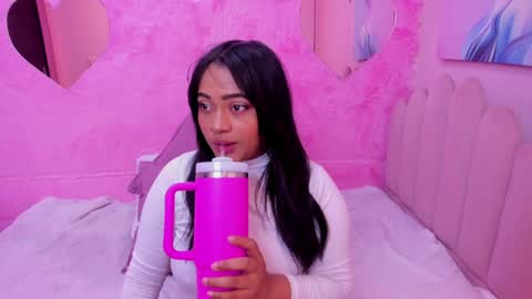 Snapshot of saramagiic chatting on 29, 1, 2025 online show from 29, 1, 2025