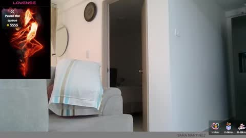 Snapshot of saramartinez100 chatting on 29, 9, 2025 sara martinez online show from 29, 9, 2025