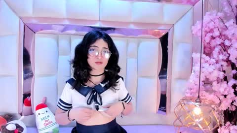 Snapshot of saramartini2 chatting on 16, 12, 2025 sara online show from 16, 12, 2025