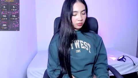 Snapshot of sarapalacios__ chatting on 29, 11, 2025 online show from 29, 11, 2025