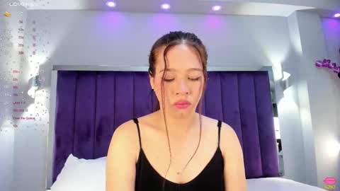 Sara   online show from 15, 10, 2025