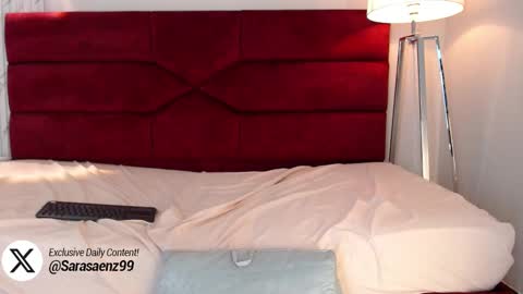 Snapshot of sarasaenz_99 chatting on 8, 3, 2025 Sara online show from 8, 3, 2025