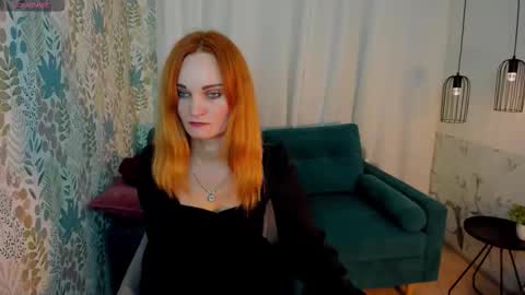 Snapshot of sarasubtlety chatting on 16, 11, 2025 Sara online show from 16, 11, 2025
