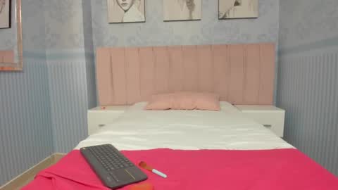 Sara  online show from 6, 3, 2025