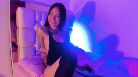 Sara  online show from 8, 1, 2025