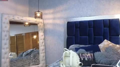 Snapshot of sarawilliamss_ chatting on 1, 2, 2025 Sara W online show from 1, 2, 2025