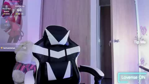 Snapshot of saray_mendoza chatting on 15, 4, 2026 Saray Mendoza online show from 15, 4, 2026