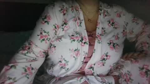 Snapshot of saretta46 chatting on 30, 3, 2026 Sara online show from 30, 3, 2026