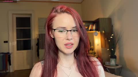 Veronika online show from 2, 2, 2025