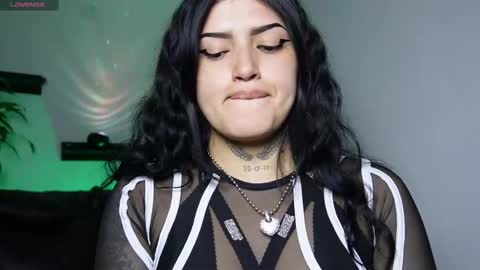 Sari  online show from 29, 9, 2025