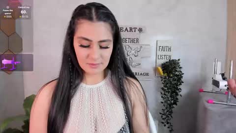 Snapshot of saritas_ chatting on 11, 1, 2026 SARA online show from 11, 1, 2026