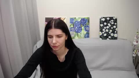 Snapshot of sarra_rich chatting on 15, 1, 2025 Rich online show from 15, 1, 2025