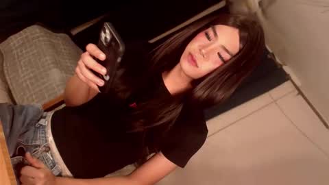 Snapshot of sasha_blade chatting on 6, 4, 2026 Sasha online show from 6, 4, 2026