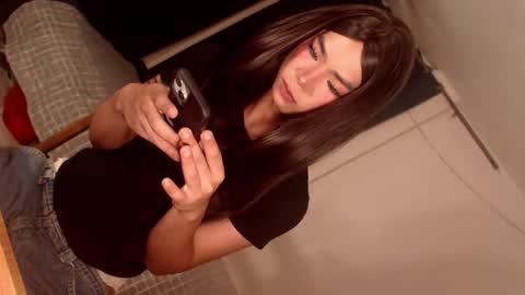 Snapshot of sasha_blade chatting on 11, 4, 2026 Sasha online show from 11, 4, 2026