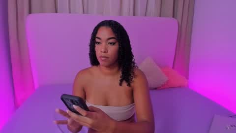 Snapshot of sasha_fox0 chatting on 13, 4, 2026 emy online show from 13, 4, 2026