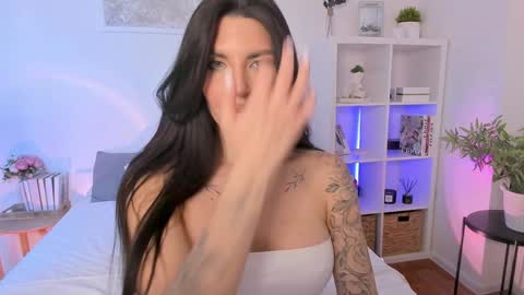 Snapshot of sasha_miro chatting on 17, 1, 2025 Sasha Miro online show from 17, 1, 2025