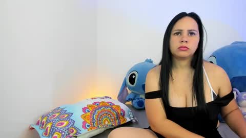 Snapshot of sasha_salgado chatting on 30, 10, 2025 Sacha Salgado online show from 30, 10, 2025