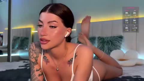Hi everyone my name is Sasha   online show from 9, 7, 2026