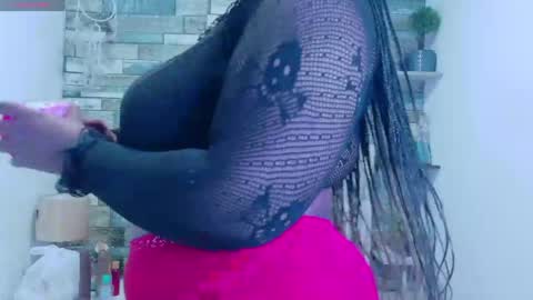Snapshot of sashafoxy_ chatting on 15, 4, 2026 sashafoxy_ online show from 15, 4, 2026