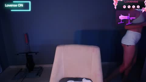 Snapshot of sashaharding1125 chatting on 4, 3, 2026 andrea harding online show from 4, 3, 2026