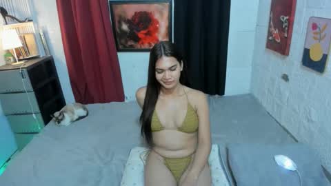 Snapshot of sashahuwanna chatting on 6, 1, 2025 ESTELLA online show from 6, 1, 2025