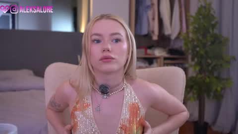 Snapshot of sashalore chatting on 18, 3, 2026 sashalore online show from 18, 3, 2026