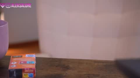 Snapshot of sashalore chatting on 24, 4, 2026 sashalore online show from 24, 4, 2026