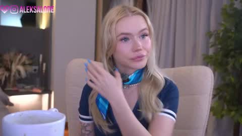 Snapshot of sashalore chatting on 26, 4, 2026 sashalore online show from 26, 4, 2026