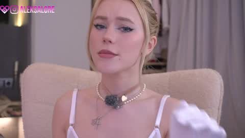 Snapshot of sashalore chatting on 18, 5, 2026 sashalore online show from 18, 5, 2026